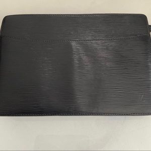 Louis Vuitton Homme Epi Clutch